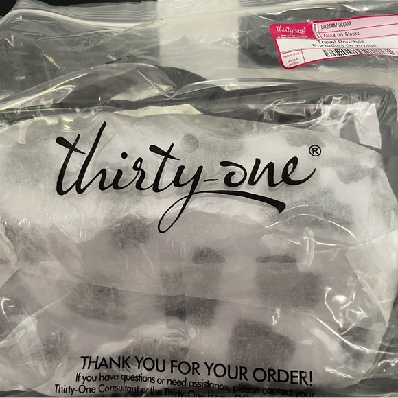 thirtyone Bags Thirtyone Travel Pouch Ink Blocks Poshmark